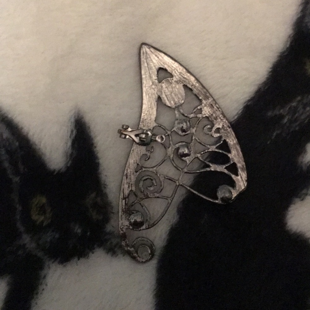 Hot Topic Fairy/Elf Earring+Ear Cuff - Picture 3 of 3